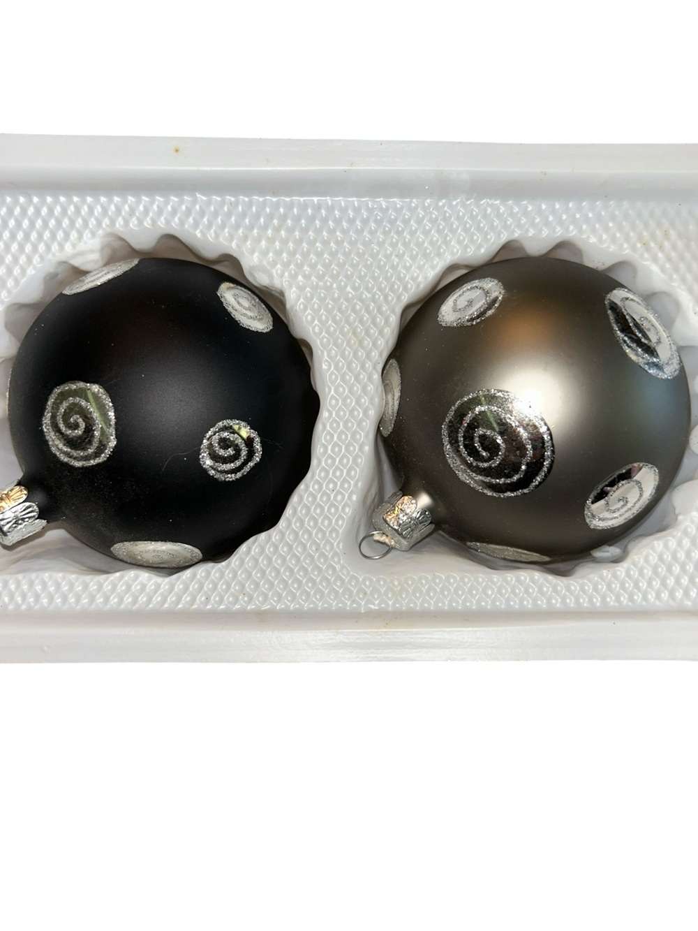 Dillards Trimmings Set of 2 Black and Silver Had Blown Glass Ball Ornaments